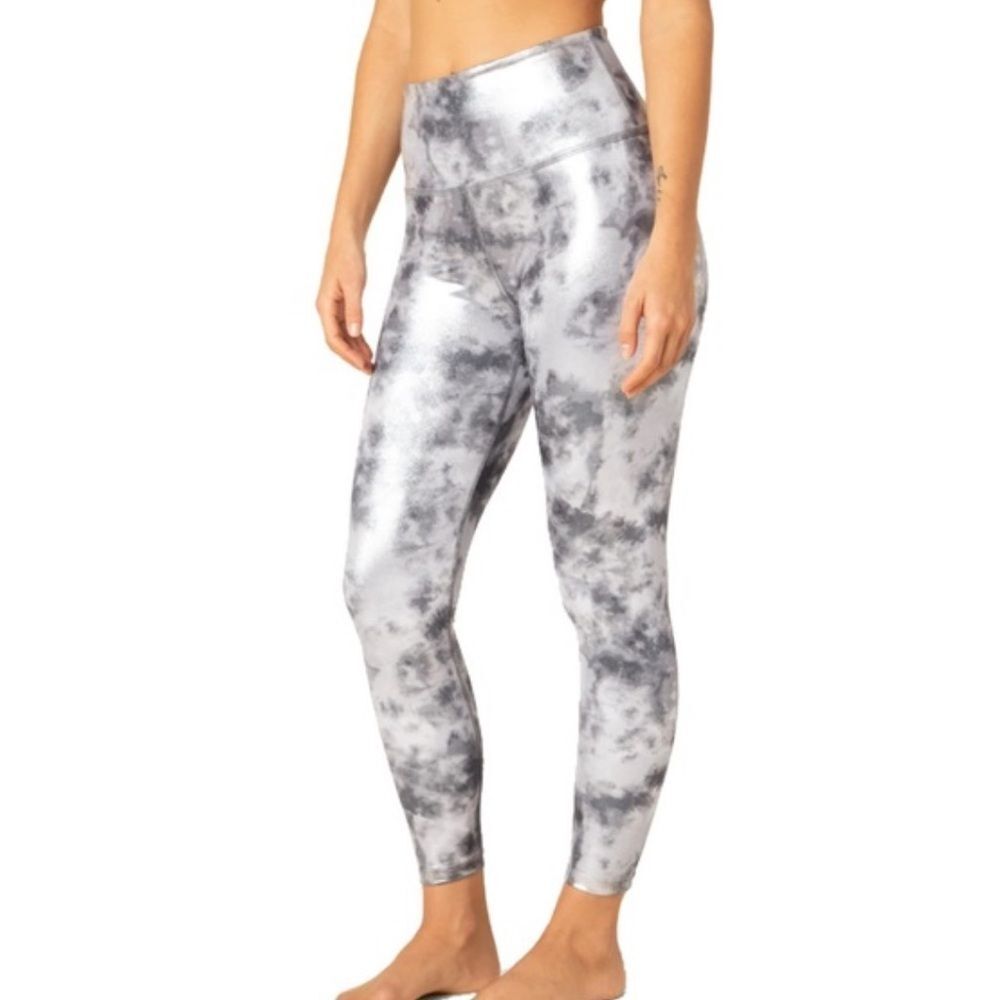 Beyond Yoga High Waisted Midi Legging in Foil Tie Dye Gray Tie Dye Foil xlarge